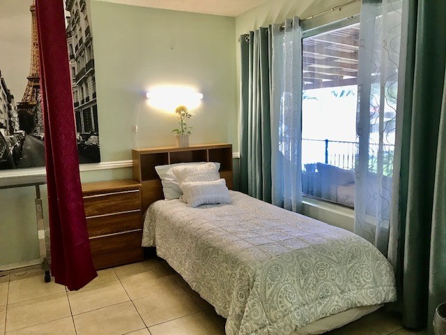 ISLAND GROVE GUEST HOME II